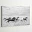 «Horse Run I» par PHBurchett - reproduction d'art sur toile tendue-697611183-791847772-763440488