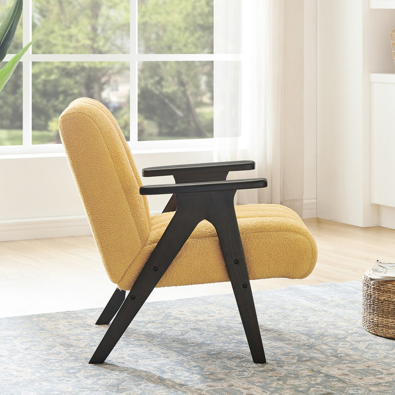 Chaise d'appoint jaune avec coussins de dossier à accoudoirs chauds avec détails en bois, Jaune