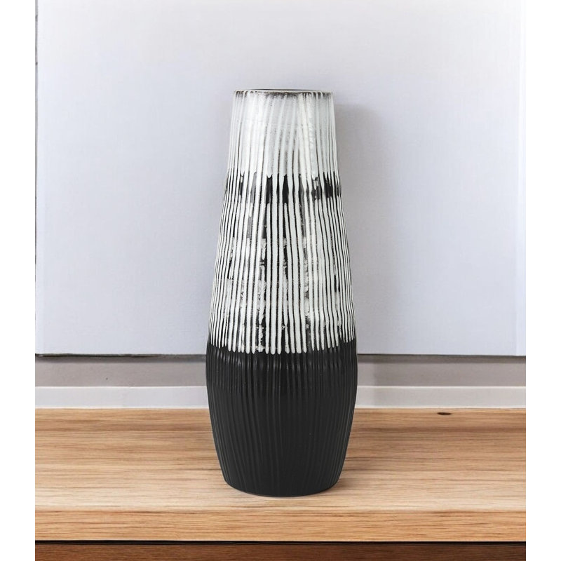 Vase de plancher Wiese, H 10 po x l 4 po x P 4 po