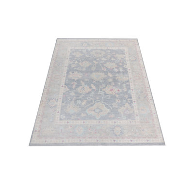 Ushak Wool Weft