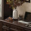 Petit bureau américain-768151302