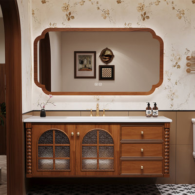 Armoire de salle de bain de style médiéval