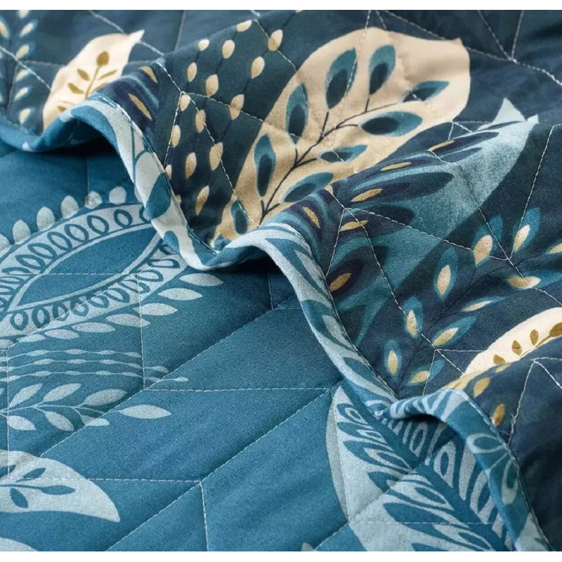 Printed Bedspread Set Floral Pattern with Matching Pillow Shams, Soft Microfiber Coverlet, Lightweight & All-Season Bedding