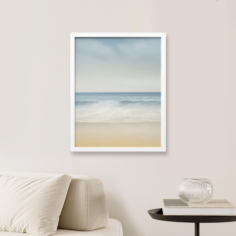 «Ocean Wave Beach Washed Out Pastel Duotone» sur papier, Blanc, H 14 po x l 11 po