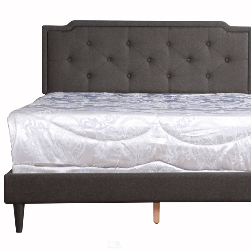 Lit double noir élégant avec un design polyvalent, une fabrication durable et un assemblage facile pour un confort moderne et un attrait esthétique