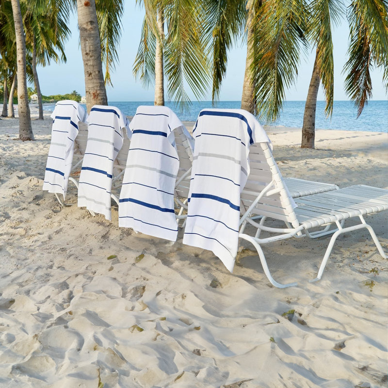 C89859A43EAF415DA77A6A075C0E4170, Blanc / Bleu marine