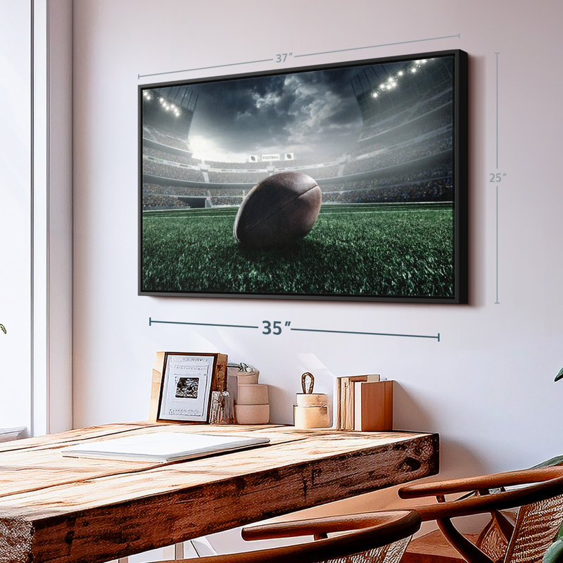 «Football on Field», reproduction sur toile, H 25 po x l 37 po