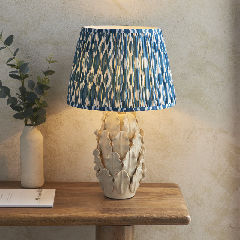 Layered Leaf Table Lamp
