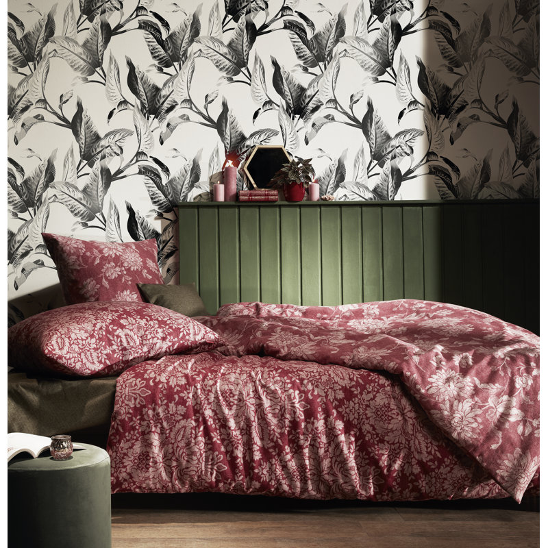 Lech Duvet Cover Set, Red, 200 x 220cm - 2 Pillowcases (80 x 80 cm)