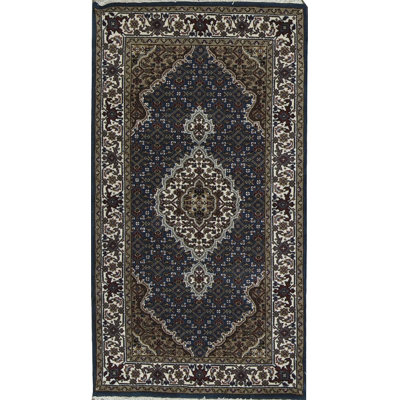 One-of-a-Kind 2'6" X 4'9" Area Rug