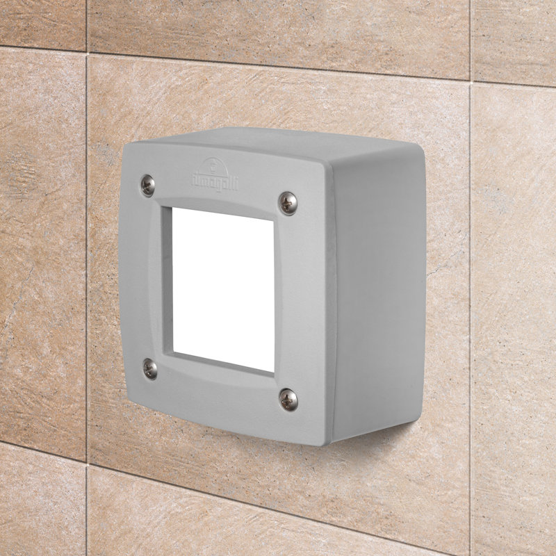 Elsaid Outdoor Flush Mount, Grey