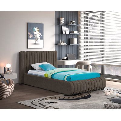 Nash Tufted Panel Bed