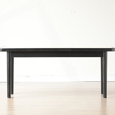 Banc de salle à manger de style moderne avec détails en rotin
