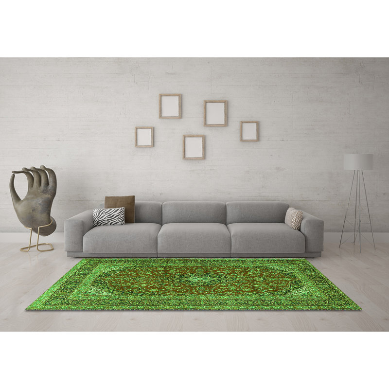 Malatesta Performance Oriental Indoor Rug, Round 3'