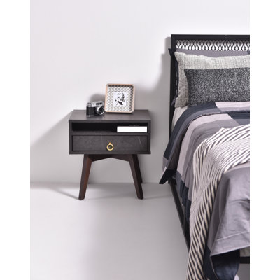 Homesley 50.2 cm W Bedside Table