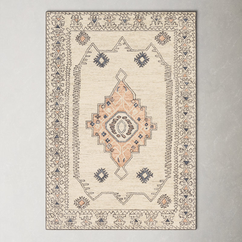 Ivory and Peach Hand-Tufted Wool 8' x 10' Rug