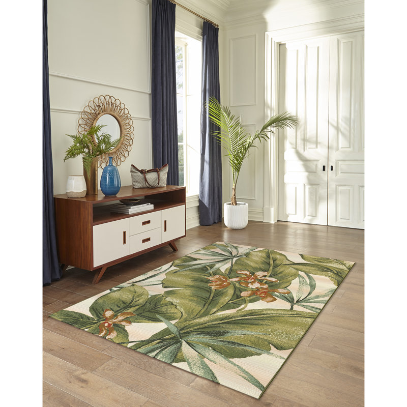 Tapis d'intérieur / extérieur crème / beige / vert floral Kenilworth, Rectangle 7 pi 10 po x 9 pi 10 po