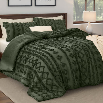Bedsure Tufted Boho King Comforter Set – 3-Piece Olive Green Shabby Bedding，Farmhouse Jacquard Bed Set with Embroidery, All-Season Softness for Cozy Bedrooms & Boho-Chic Gifts