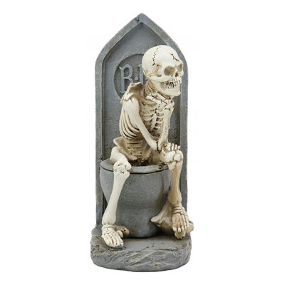 Repose-pied constipated de la structure assise sur les 3/8 de la toilette penseur Macie