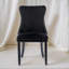 Chaise rembourrée à oreilles-114326788