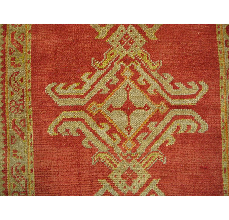 Tapis turc Oushak