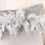 Coussin décoratif en plumes-1263361731-1263361729-1228598421