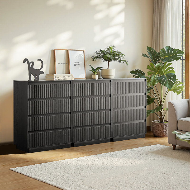 Commode simple 5 tiroirs de 27,5 po avec panneau ondulé Dejesus, Noir