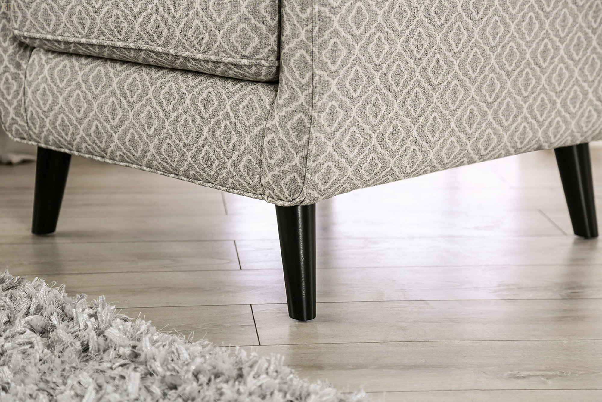 Corrigan Studio® Transitional Style Chair Wooden Tape Block Legs Soft ...