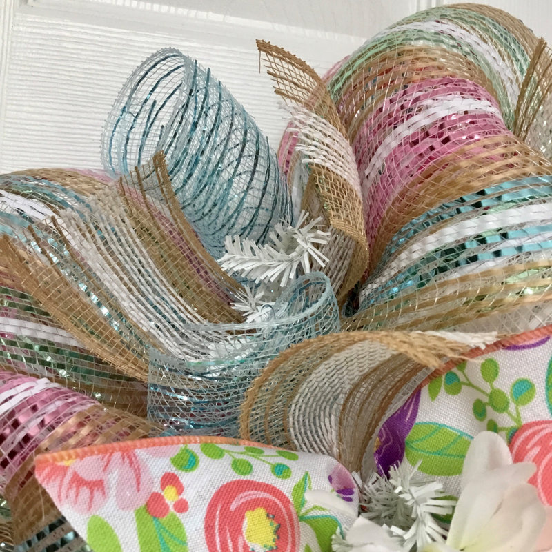 Couronne de printemps pastel avec marguerites