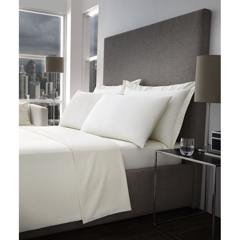 Bernhard 400 Thread Count 100% Cotton Fitted Sheet, Cream, Kingsize (5')