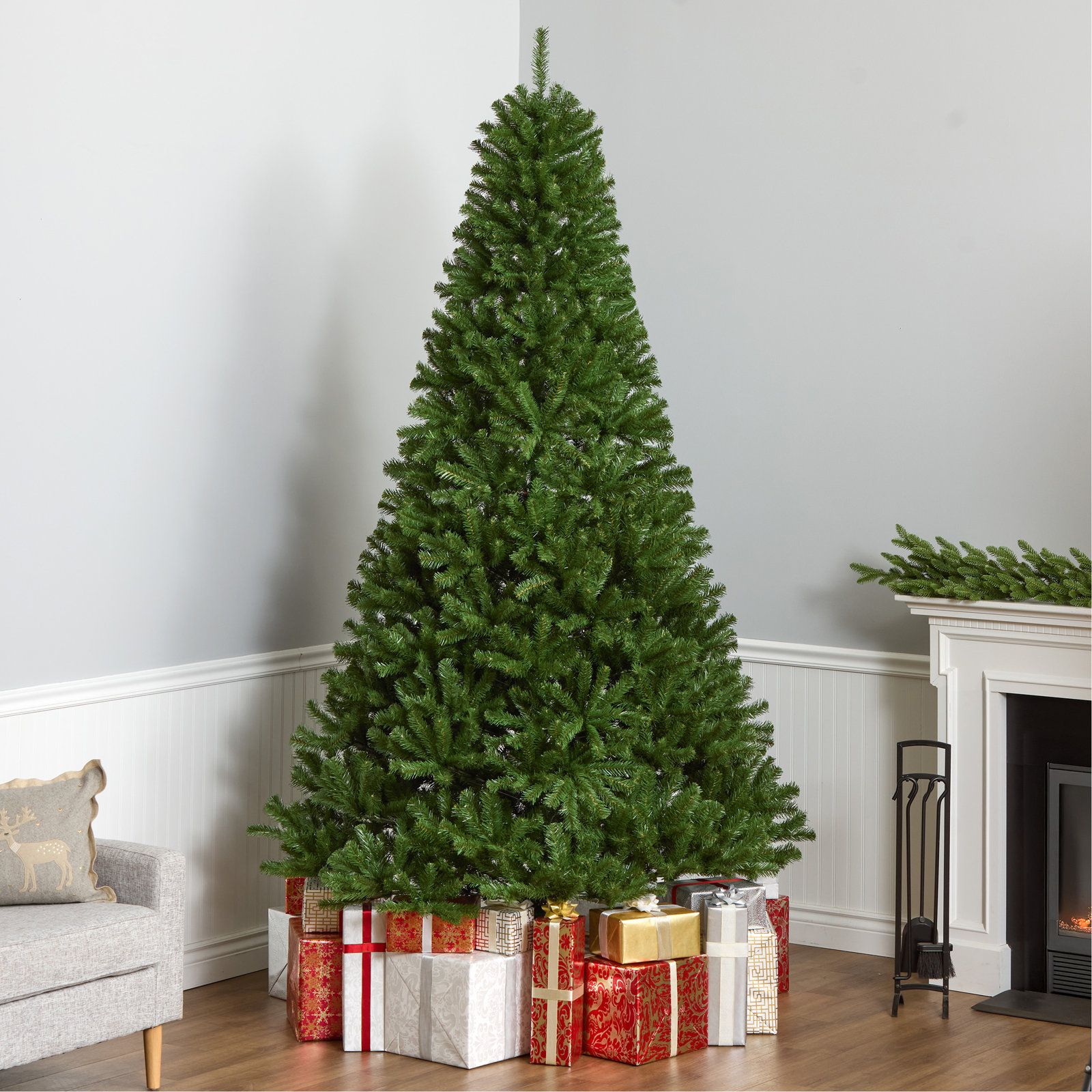 Camron Spruce Christmas Tree, 9 FT