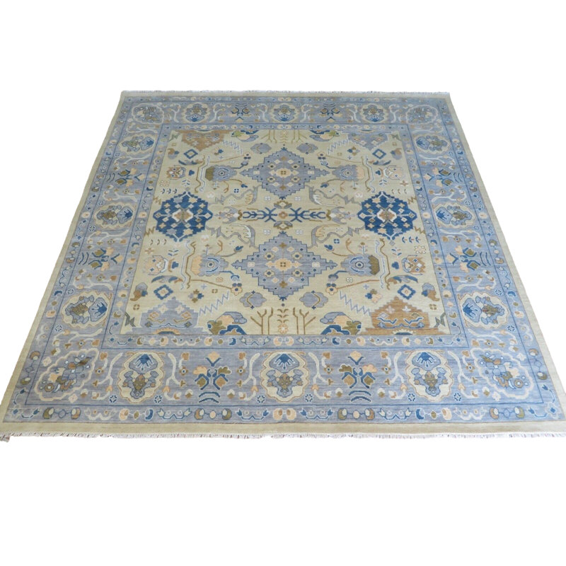 Tapis beige unique 11 pi 11 po x 12 pi One-of-a-Kind
