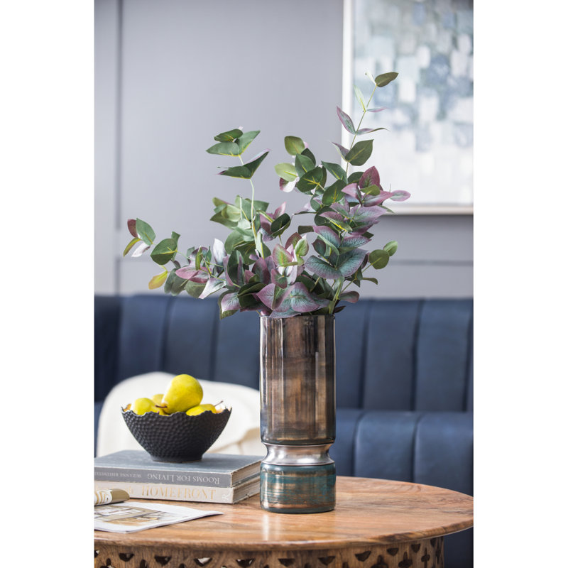 Vase en verre D4,7 x 10,6 po, H 10,63 po x l 4,73 po x P 4,73 po
