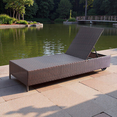 Outdoor Leisure Beach and Garden Lounger