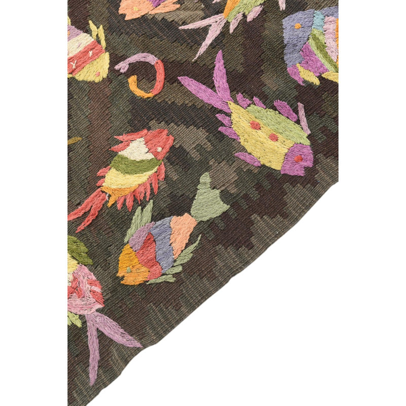 Tapis brun foncé 4 x 6 poe