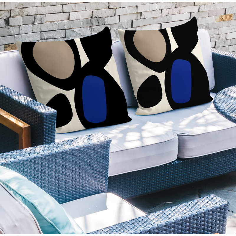 Coussin intérieur / extérieur en polyester filé Lara, 17 po x 17 po, Bleu marine / Blanc cassé