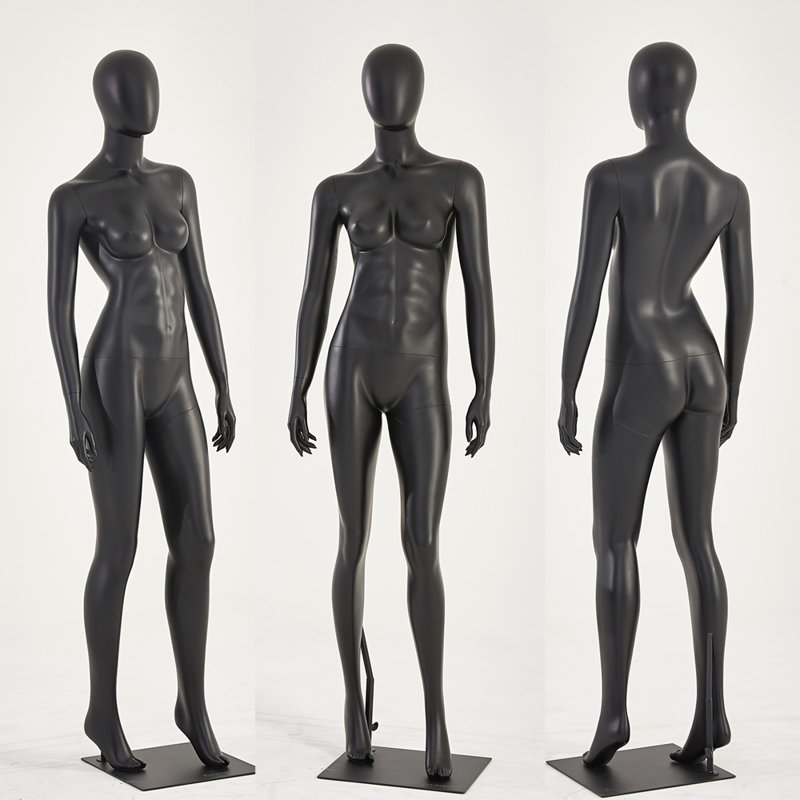 Ikramudeen People Statue, Black