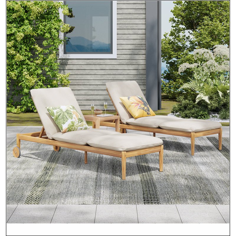 Chaise longue d'extérieur Riviera avec roulettes, structure en bois massif