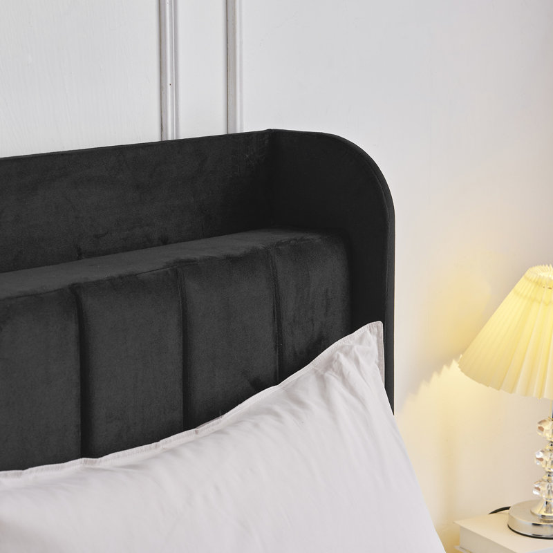 Upholstered Wingback with USB, Queen, Black