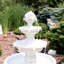 Fontaine d'eau extérieure à 3 étages en fibre de verre traditionnelle blanche avec fruit au sommet Cargan