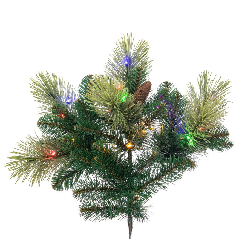 Sapin de Noël artificiel pré-éclairé 7,5 pi x 62 po Vickerman