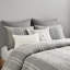 Lit double / grand gris et literie en coton avec attaches sécuritaires 3 pièces, pour lit