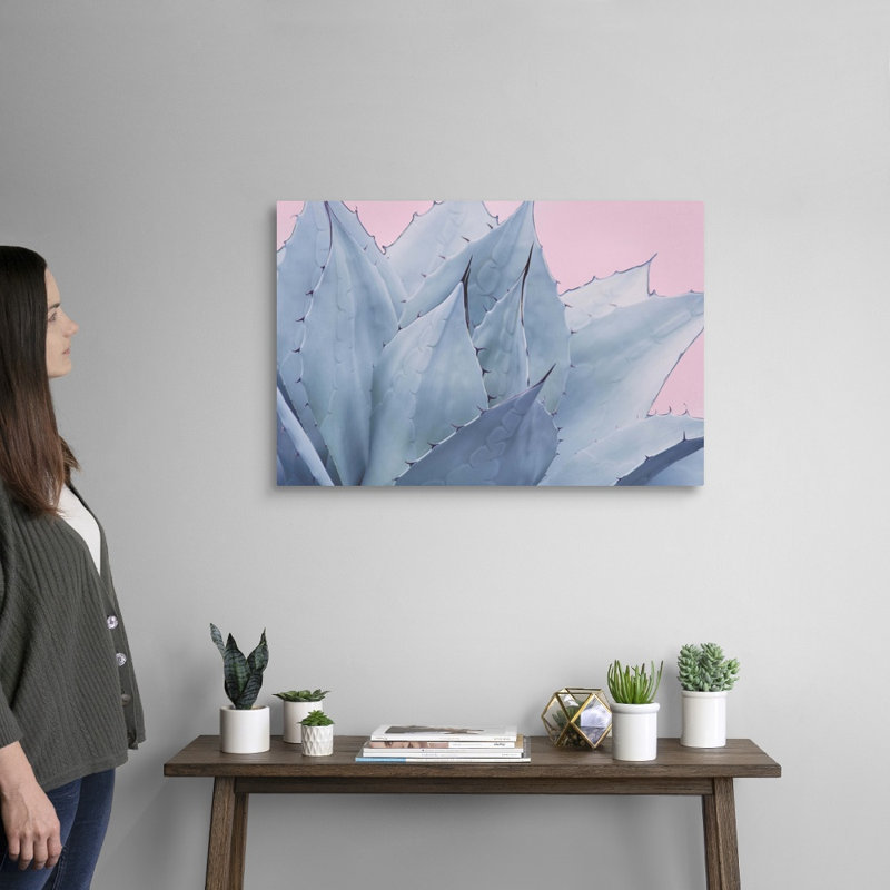 « Pink Crush V » par Elizabeth Urquhart-reproduction de photo sur toile, H 20 po x l 30 po x P 1,25 po, Toile tendue