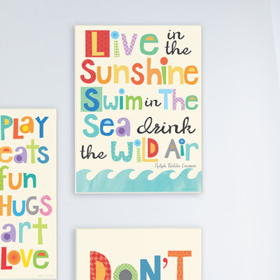 «Live In The Sunshine», art textuel