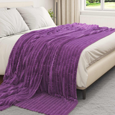 5.1-42 Throw Blanket