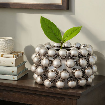 Pot de fleurs en grès avec boules