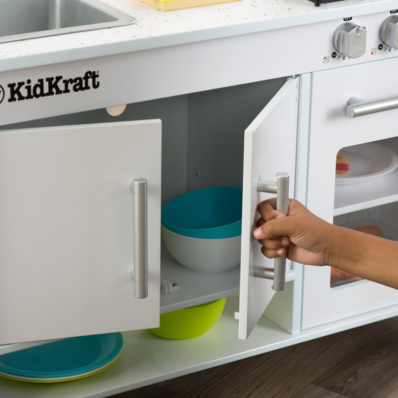 Little Cook's Play Kitchen Set