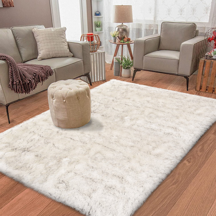 Macie-Rose Handmade Shag Faux Sheepskin White\Gray Area Rug