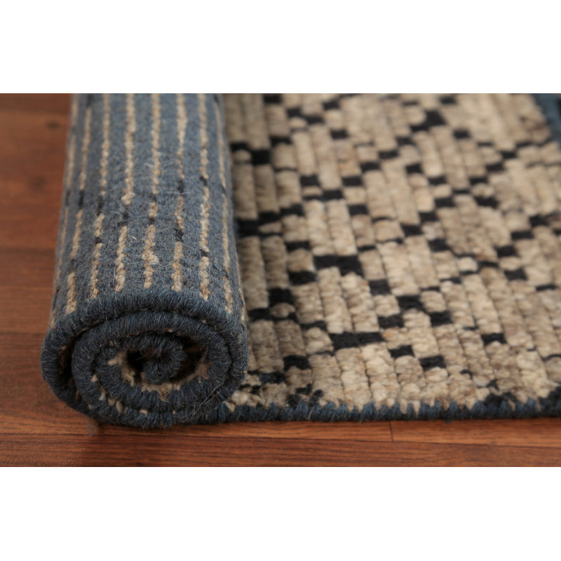 Handmade Moroccan Oriental Accent Rug 2x3