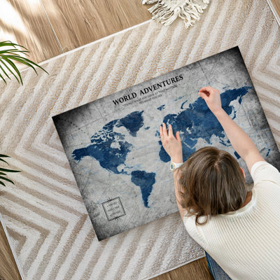 Voyage d'aventure World Pin's Alvertia II